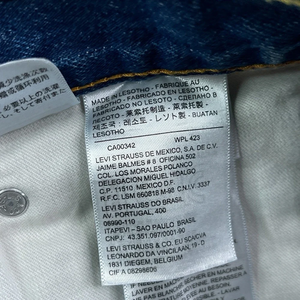 Levis Jeans Mens 38x34 Blue 505 Regular Fit Straight Leg Cotton Denim Classic